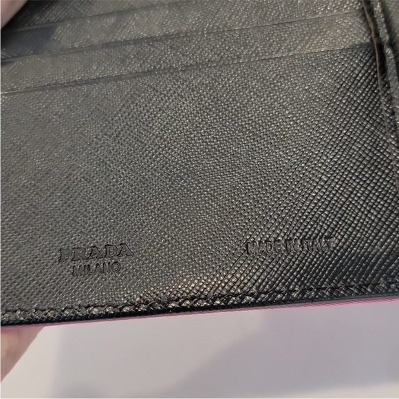 Authentic Prada Velluto Vitel wallet with authenticity card - Picture 9 of 12